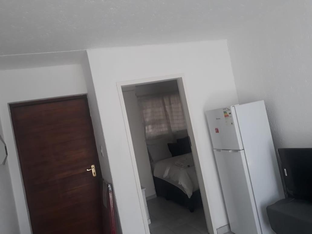 The Apartment On Katherine Street In Central Sandton ヨハネスブルグ エクステリア 写真